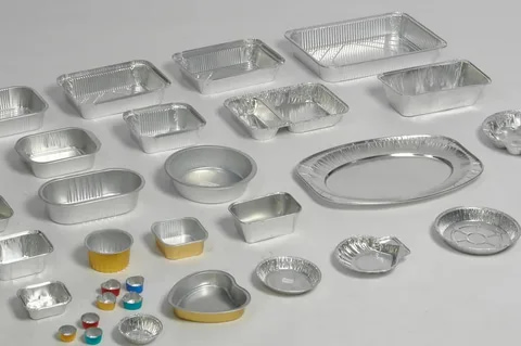 تصویر 3 از ظروف یکبار مصرف مناسب استفاده در رستوران‌ ها و کترینگ‌ ها